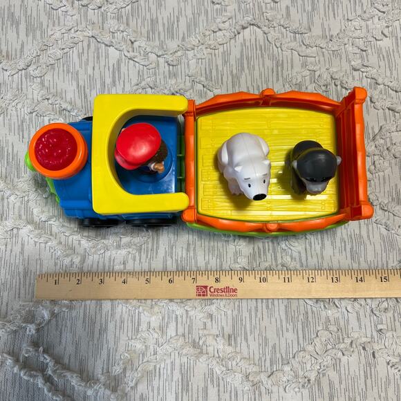 Fisher-Price Little People Choo-Choo Zoo Train with Music Sounds, 3 Figures - Picture 7 of 8